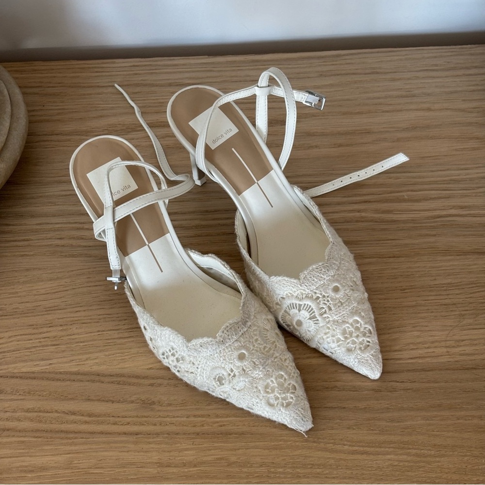 New Dolce Vita Kenedy Crochet Lace Pumps